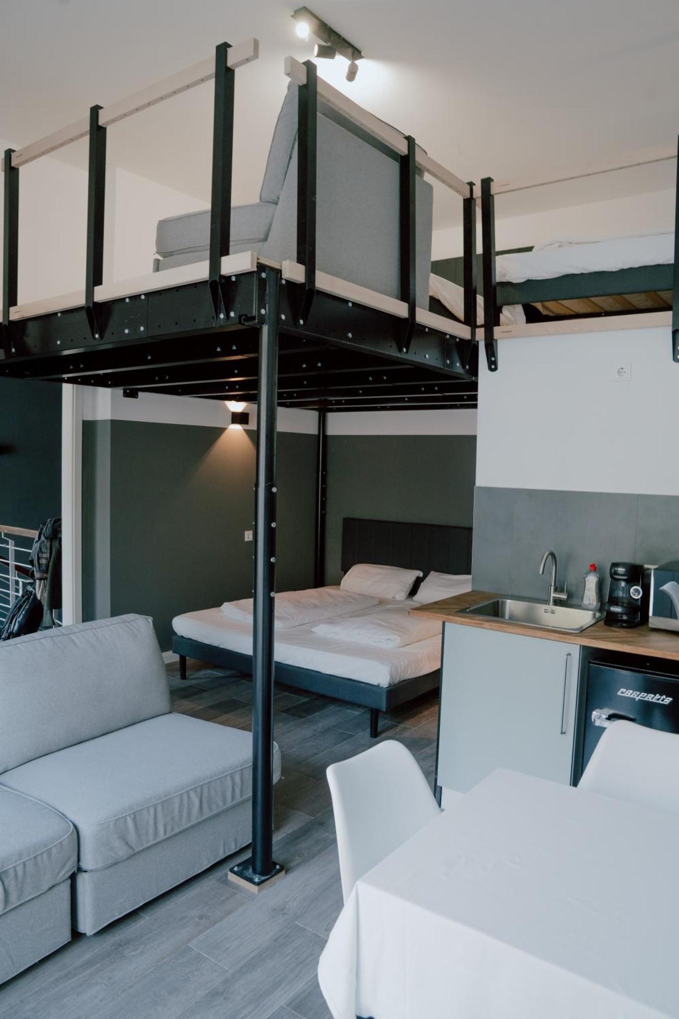 12 Monkeys Apartments Βερολίνο Εξωτερικό φωτογραφία